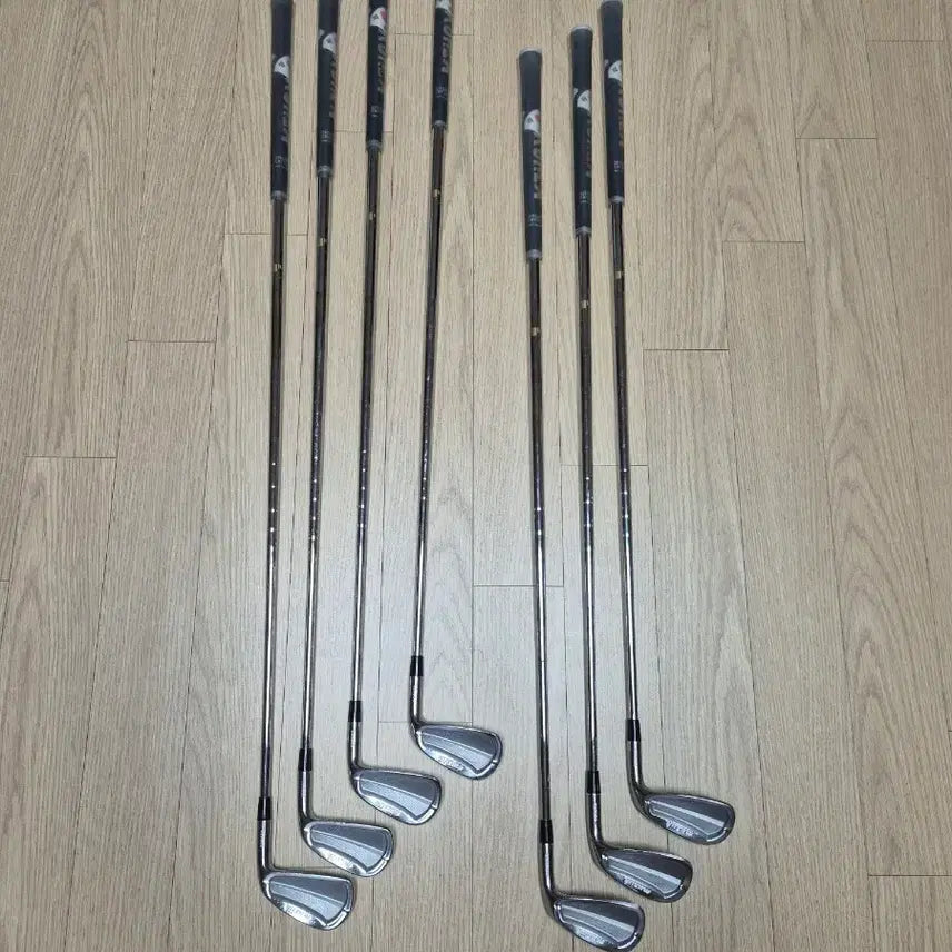 [BUNJANG] Music On The Screw 4-PW Iron Set / 뮤직온더스크류 4~p아이언