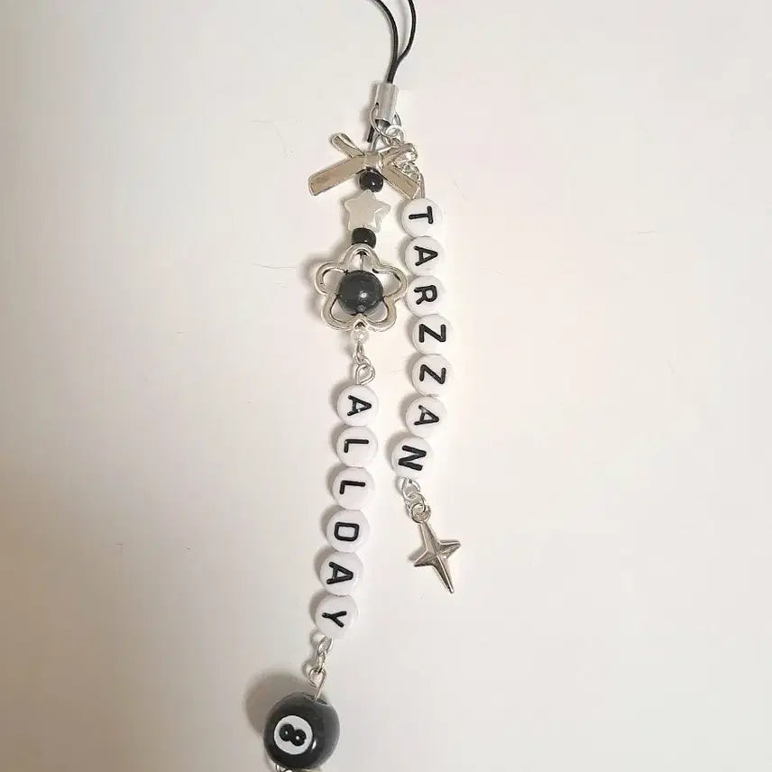 [BUNJANG] ALLDEF Tarzan Initial Beaded Keychain / 올데프 타잔 이니셜키링