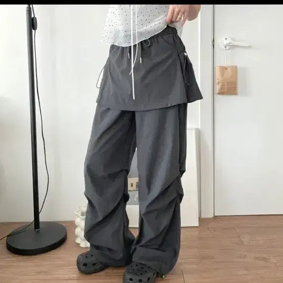 [BUNJANG] Pintuck Banding Nylon Pants / 핀턱 밴딩 나일론 팬츠