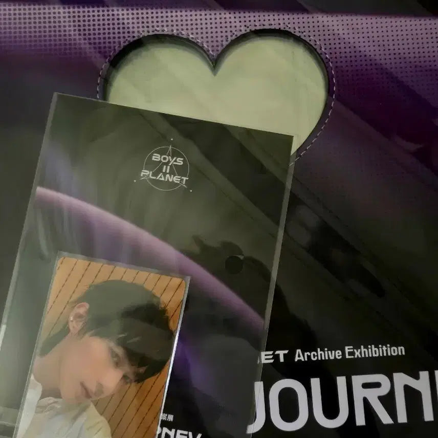 [BUNJANG] BOYZ PLANET Sung Hanbin Shanghai Photocard / 보이즈플래닛 허중싱 상하이 콜북 포카 양도