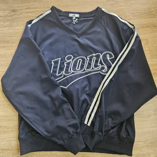 [BUNJANG] Samsung Lions Woven Piste Sweatshirt M / 삼성 라이온즈 우븐 피스테 맨투맨 M