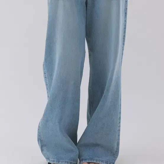[BUNJANG] Headment Basic Denim Jeans (Light Blue) / 헤더먼트 022 basic denim (light blue)