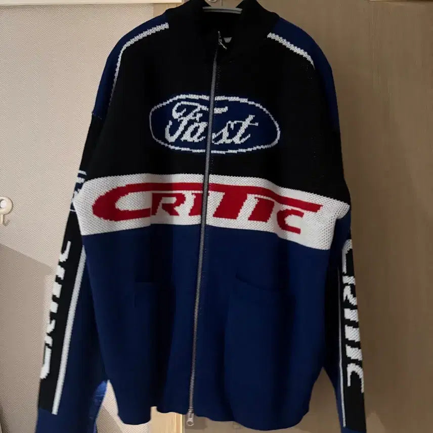 [BUNJANG] Critic Color Block Logo Cardigan / 크리틱 가디건