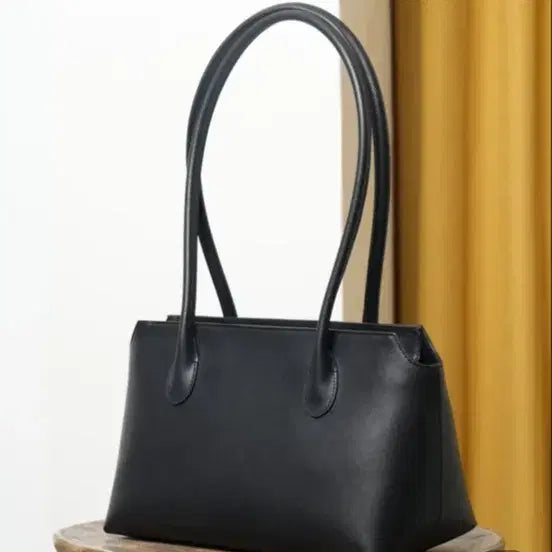 [BUNJANG] Black Leather Shoulder Bag / 숄더백