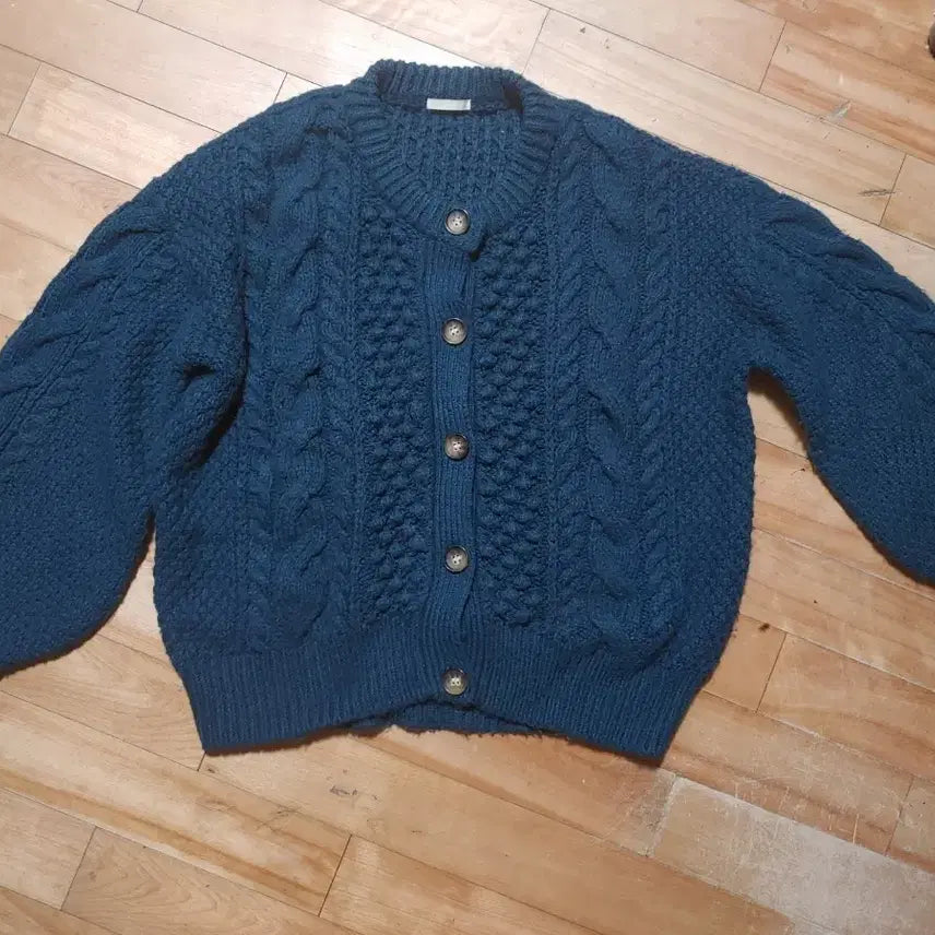 [BUNJANG] Cable Knit Cardigan / 가디건