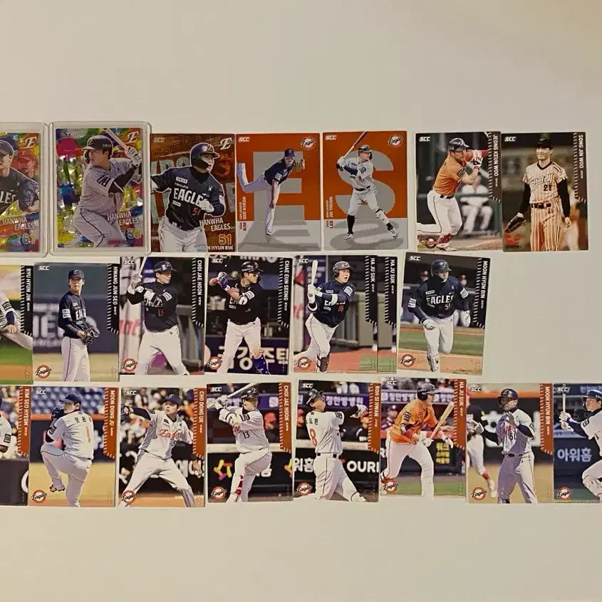 [BUNJANG] Hanwha Eagles 2026 KBO Baseball Card Bundle Set (Includes Holo Parallel) / 강백호 정우주 홀로 패러렐 포함 한화 이글스 2026 KBO 카드 일괄 판매