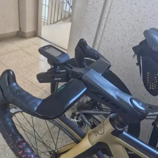 [BUNJANG] Zipp Sprint 130 Discelapse Wheelset with Frame / 짚스프린트 130 디스페랄 프램 벨닷휠셋 판매