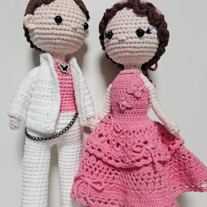 [BUNJANG] Hand-knitted "Beautiful" Couple Doll Set / (새상품) 손뜨개인형 '이렇게 아름다운!!' 커플세트