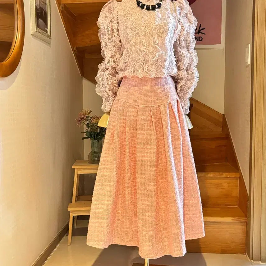 [BUNJANG] Pink Lace Bustier Skirt and Blouse Set / 핑크 레이스 뷔스티에 스커트  앤 블라우스