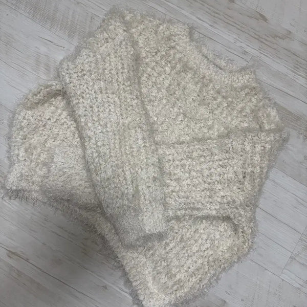 [BUNJANG] 8 Seconds White Bouclé Angora Knit Sweater / 에잇세컨즈 화이트 부클 앙고라 니트