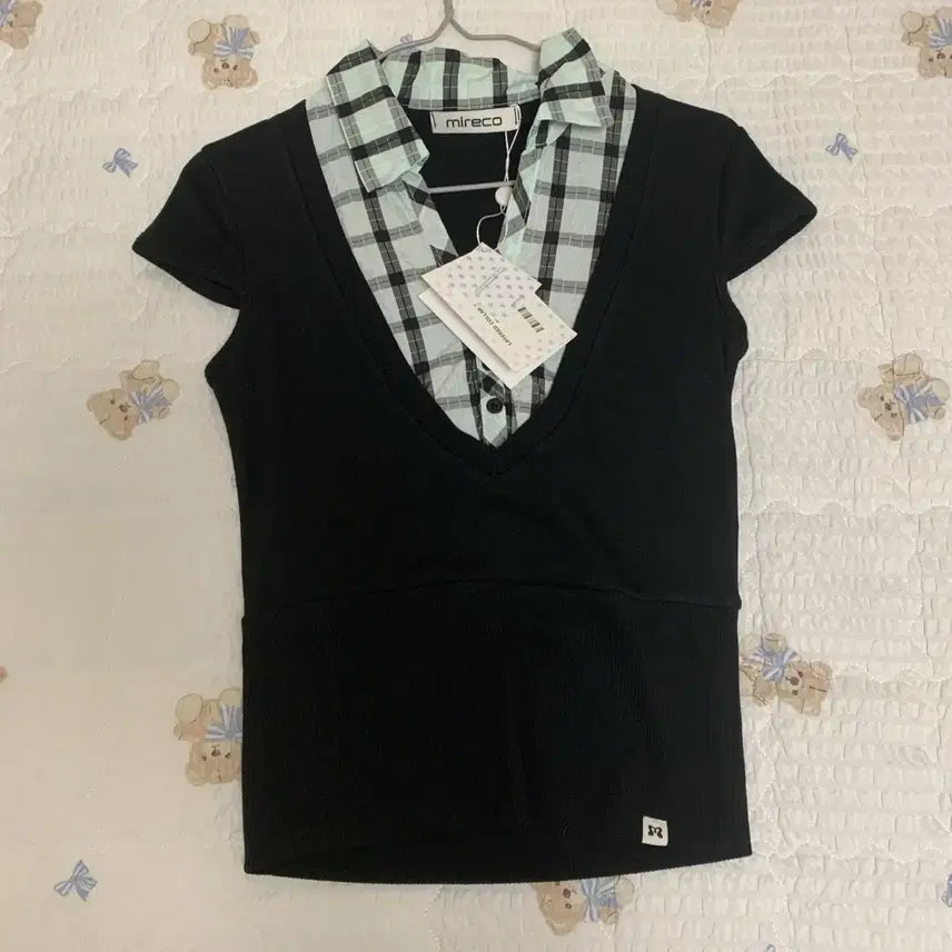 [BUNJANG] Mireco Layered Collar T-Shirt Mint Black / 미레코 LAYERED COLLAR T MINT BLACK