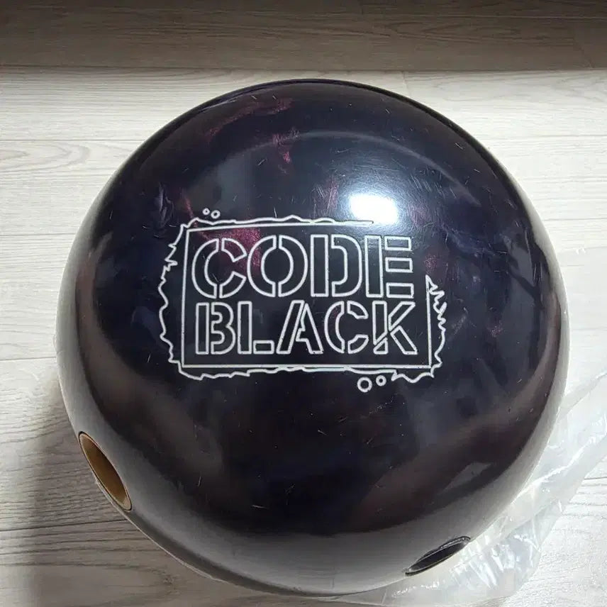 [BUNJANG] Storm Code Black Bowling Ball 15lb / 스톰 코드블랙 볼링공 15p
