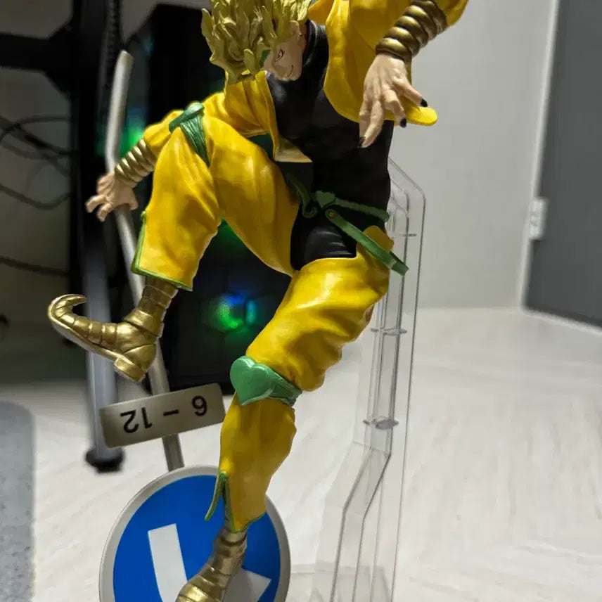 [BUNJANG] JoJo's Bizarre Adventure DIO Stand Rush Figure (Box Not Included) / 죠죠의 기묘한 모험 DIO 스탠드 러쉬 C상 피규어(박스X)