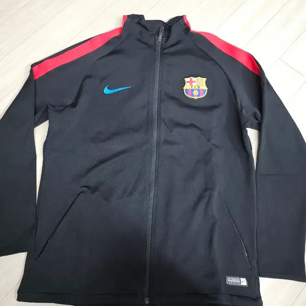 [BUNJANG] FC Barcelona Training Knit Jacket / 바르셀로나 트레이닝 니트자켓(L105)