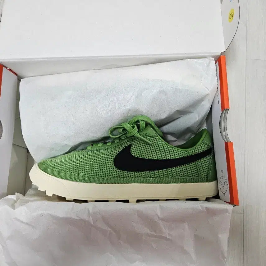 [BUNJANG] Nike Sneakers Shoes (245) / 나이키 슈즈,신발 245