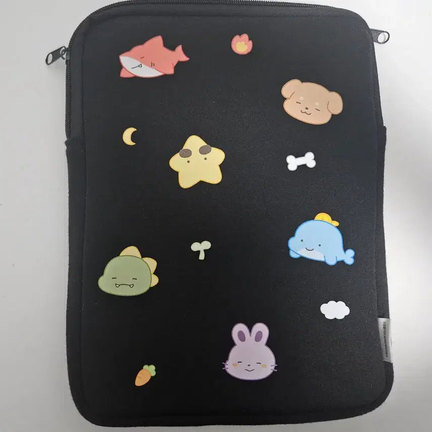 [BUNJANG] Pixely iPad Pouch / 픽셀리 아이패드 파우치