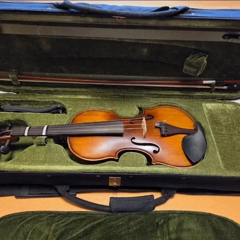 [BUNJANG] SHIM SV-200 4/4 Violin / SHIM 바이올린 SV-200. 사이즈 4/4. 외관상태 A급. 입문용. 64.