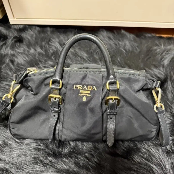 [BUNJANG] Prada Tessuto Nylon Belted 2-Way Tote & Shoulder Bag (Black/Gold Hardware) / [정품] 프라다 테수토 나일론 벨티드 2WAY 토트&숄더백 (블랙/금장)