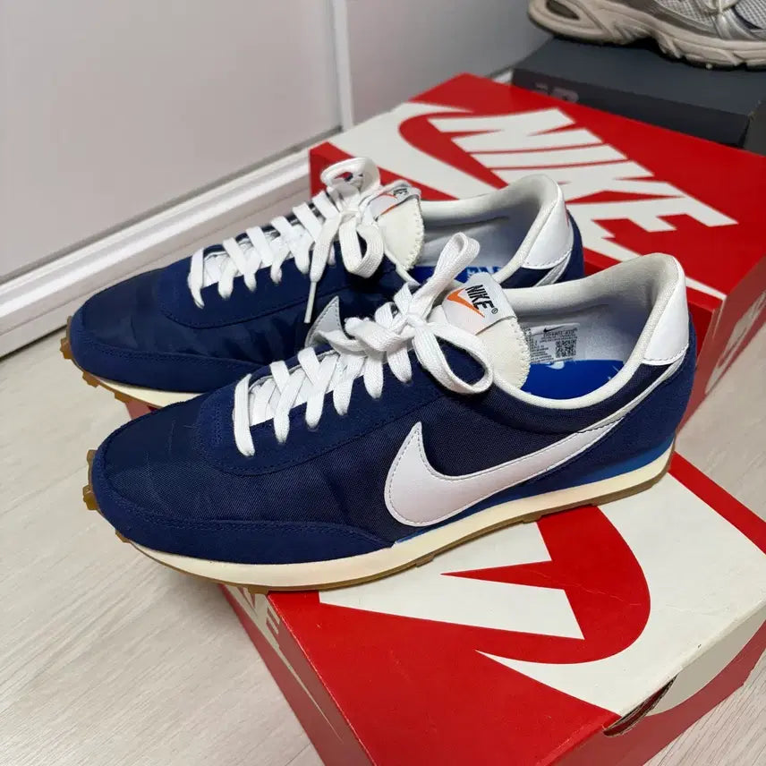 [BUNJANG] Nike Daybreak Midnight Navy Sneakers (265) / [새상품] 나이키 데이브레이크 미드나잇네이비(265)