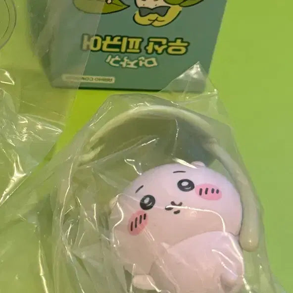 [BUNJANG] Chiikawa Umbrella Figure / 먼작귀 우산 피규어 치이카와