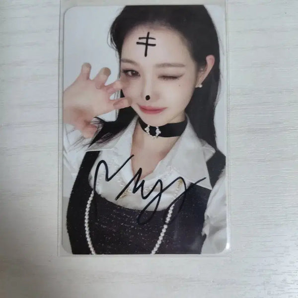 [BUNJANG] Jang Wonyoung Signed Photocard / 장원영 싸인포카