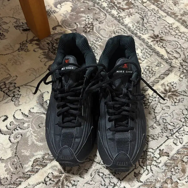 [BUNJANG] Nike Shox R4 Women's Shoes / 나이키 샥스 R4 245