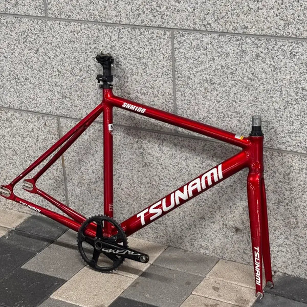 [BUNJANG] Tsunami Red Wine Frame Set / 쓰나미 레드와인 반차 사진구성 급처