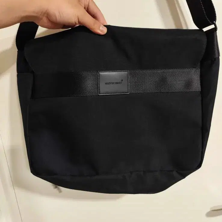 [BUNJANG] Maison Minied Messenger Bag / 메종미네드 메신저백