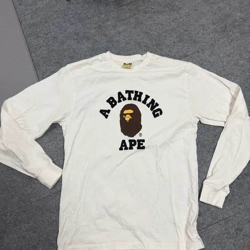 [BUNJANG] BAPE College Long Sleeve White / [XL] 베이프 컬리지 롱슬리브 화이트