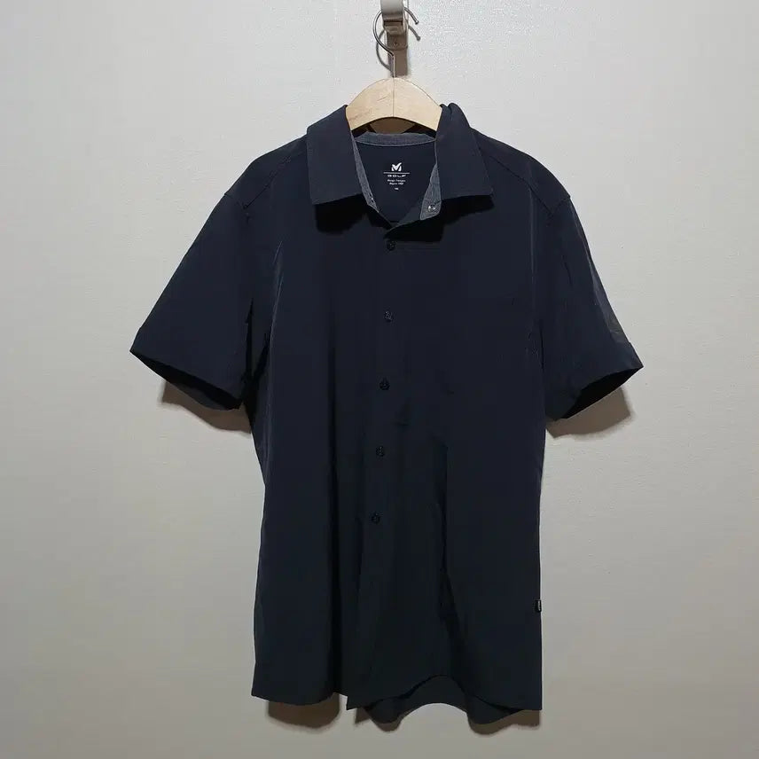 [BUNJANG] Millet Golf Men's Short Sleeve Spandex Shirt Dark Grey 100 / 밀레골프 남성 반팔 스판 셔츠 다크그레이 100 (26A2037)