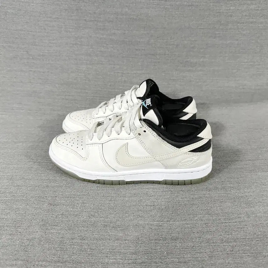 [BUNJANG] Nike Dunk Low SE "Supersonic" Sneakers (Women's) / 나이키 덩크로우 SE 슈퍼소닉 스니커즈/여성(230mm)/s2131