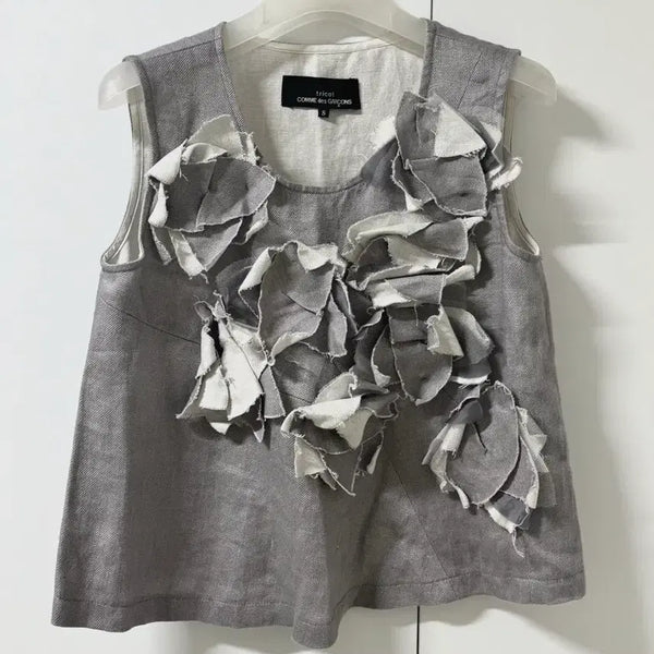 [BUNJANG] Comme des Garçons Tricot Ruffled Sleeveless Top / 꼼데가르송 트리콧 러플 슬리브리스 탑