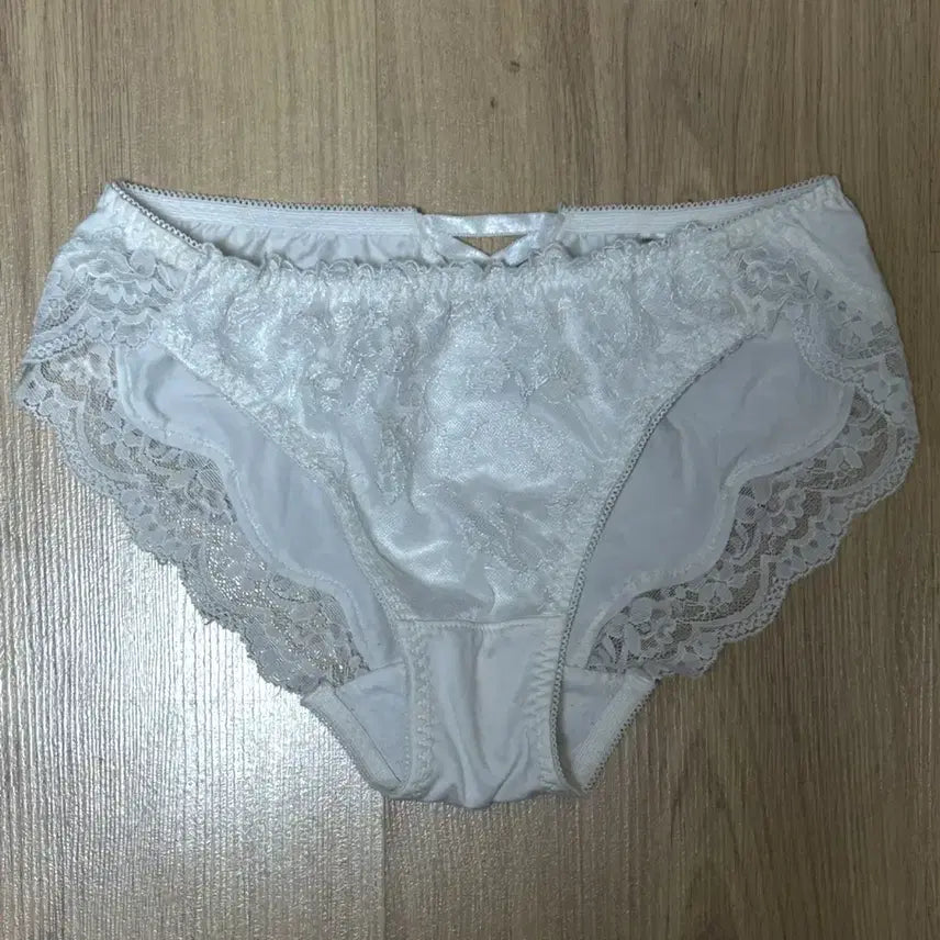 [BUNJANG] Aimée Feel Slender Doll Panty / [연휴세일] 에메필 슬렌더 돌 팬티