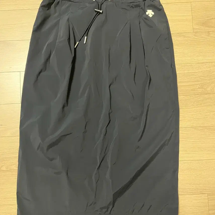 [BUNJANG] Descente Women's Long Skirt / 데상트