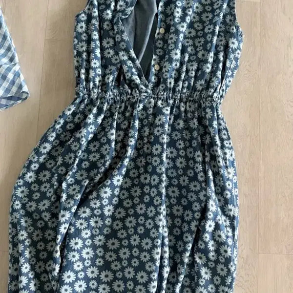 [BUNJANG] Denim Floral Sleeveless Shirtdress with Elastic Waistband / 데님 잔꽃 패턴 민소매 원피스 (허리밴딩/셔츠원피스)