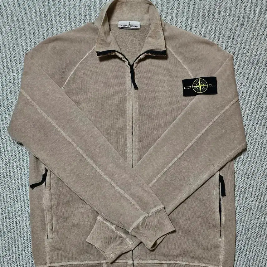 [BUNJANG] Stone Island Logo Zip-Up Cardigan M Size / [M 사이즈] 스톤아일랜드 와펜 집업 셔츠 가디건