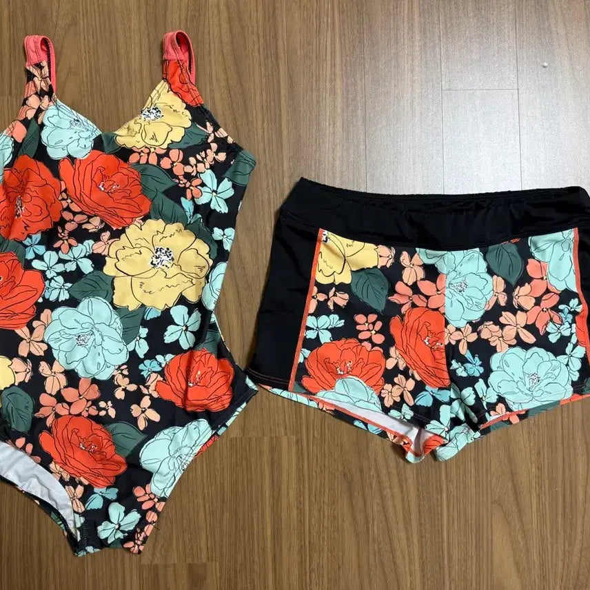 [BUNJANG] Elle Women's One-Piece Swimsuit Set Size 90-95 / 엘르 여성 원피스 수영복 세트 90-95