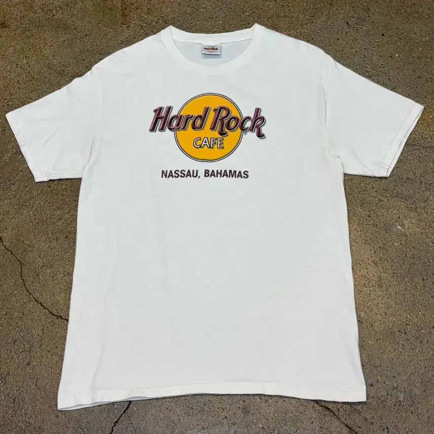 [BUNJANG] Hard Rock Cafe Bahamas Vintage T-Shirt / 미국빈티지 하드락카페 바하마 반팔 티셔츠