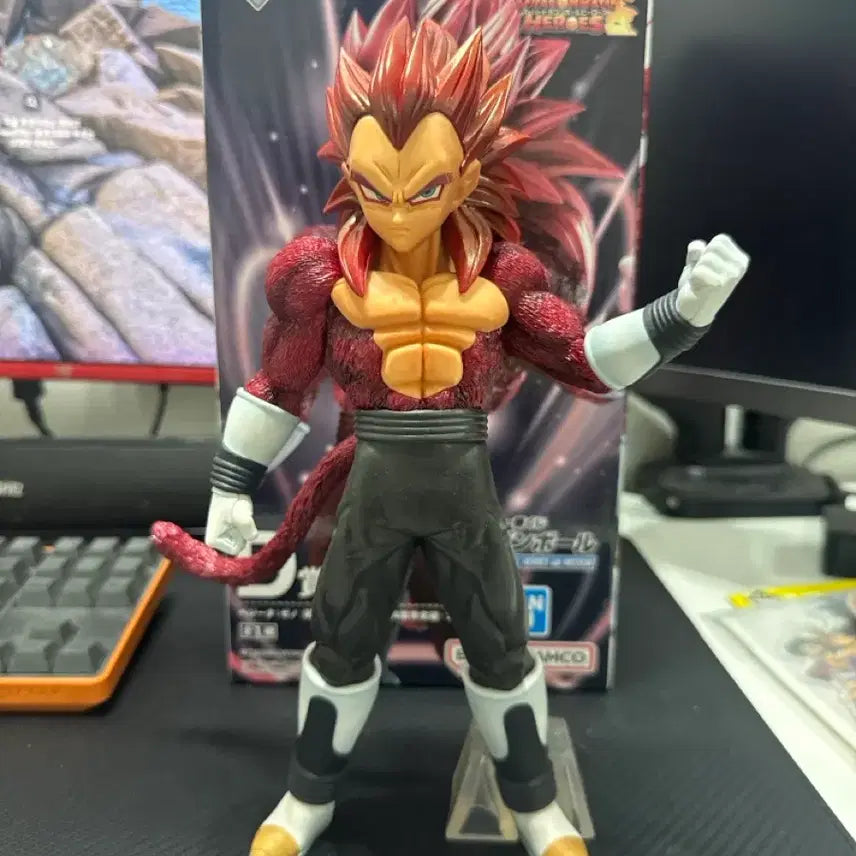 [BUNJANG] Dragon Ball Super Saiyan 4 Vegeta D-Type Figure (Unsealed) / [개봉양품] 드래곤볼 초사이어인4 베지터 D상