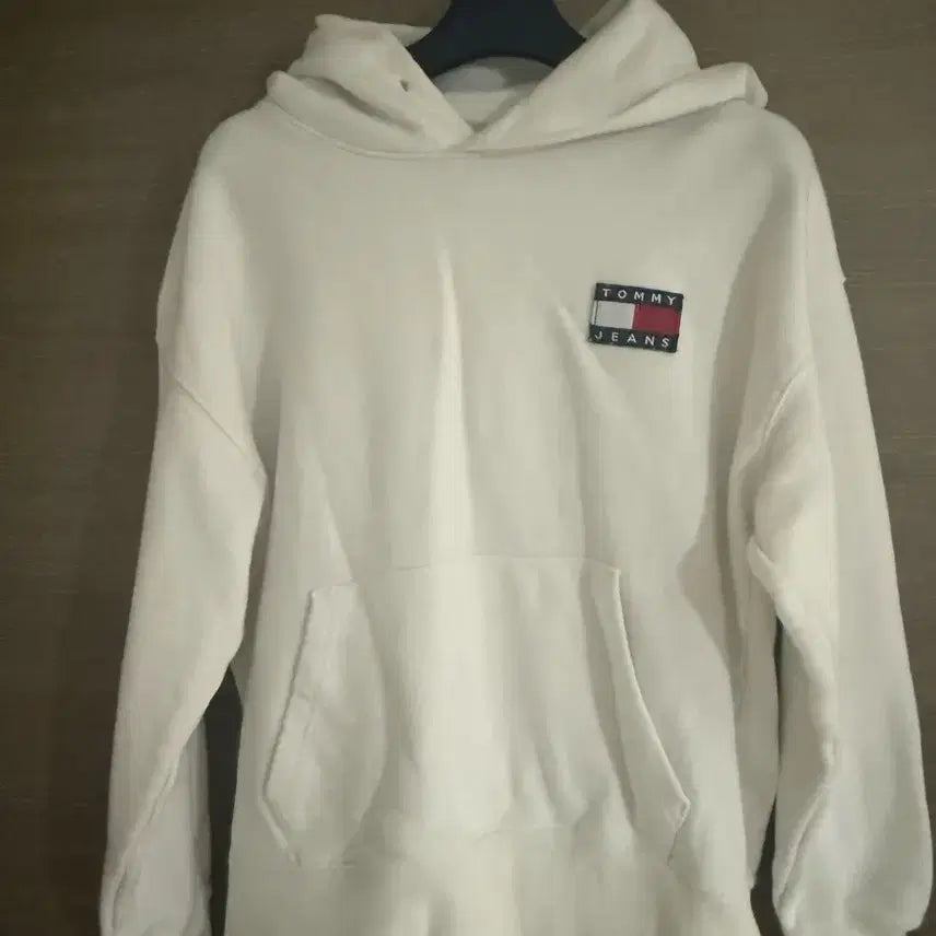 [BUNJANG] Tommy Jeans White Hoodie / 타미진스 화이트 후드티