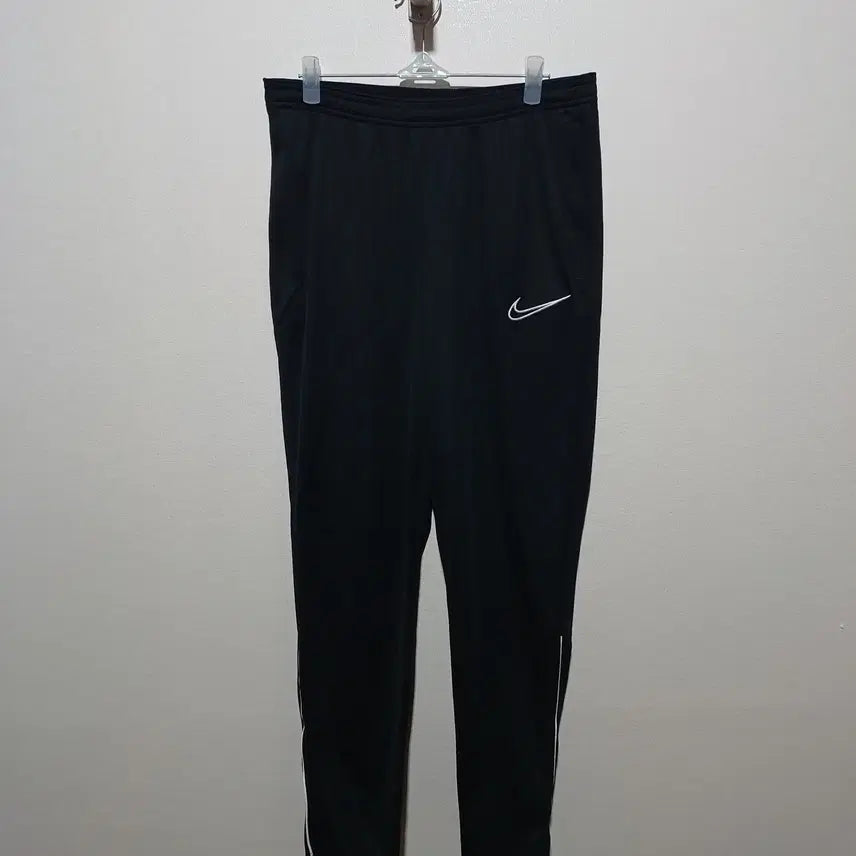 [BUNJANG] Nike Men's Training Pants M (26A2058) / 나이키 남성 트레이닝 팬츠 M (26A2058)