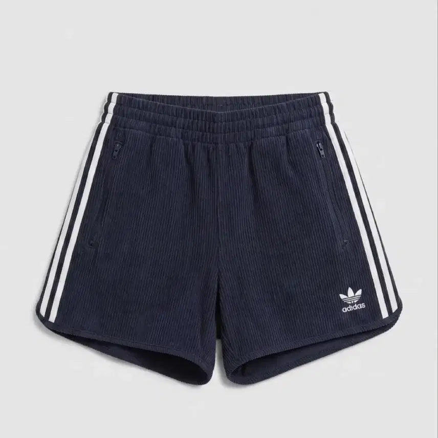[BUNJANG] Adidas Navy Waffle Knit Shorts / 아디다스 네이비 와플 니트 반바지
