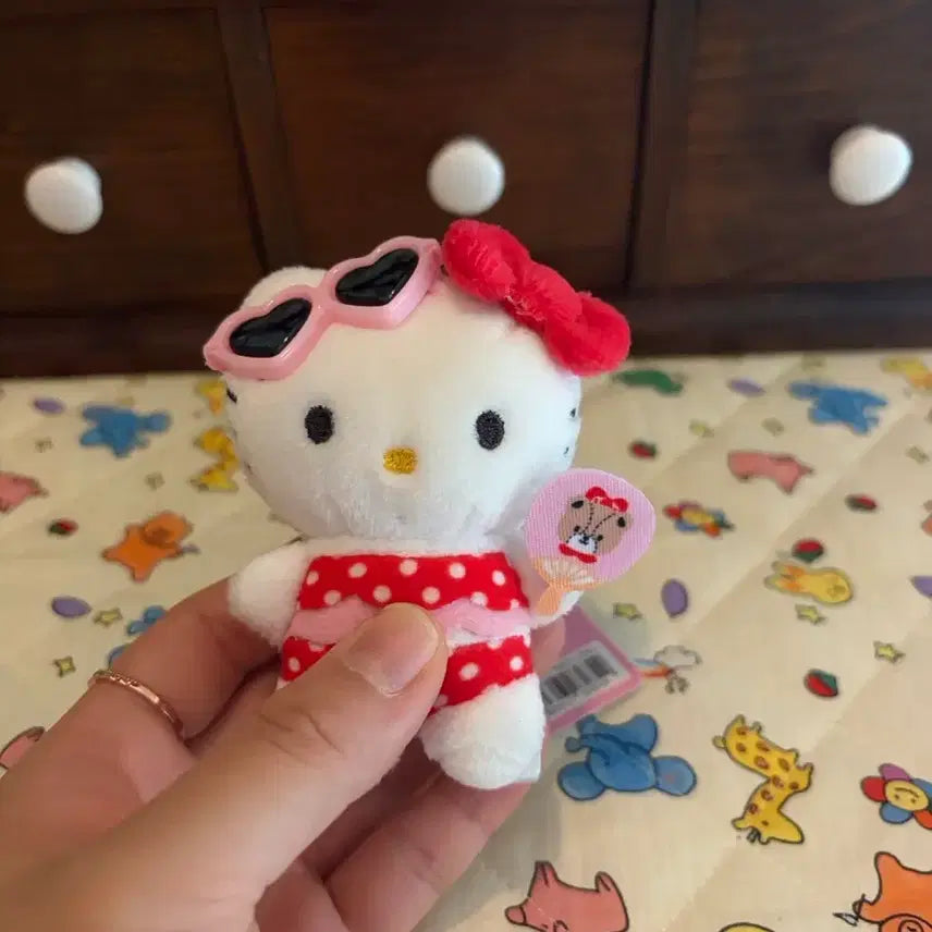 [BUNJANG] Sanrio Hello Kitty "Vacances" Bikini Keychain/Plush / 헬로키티 바캉스 키링/인형