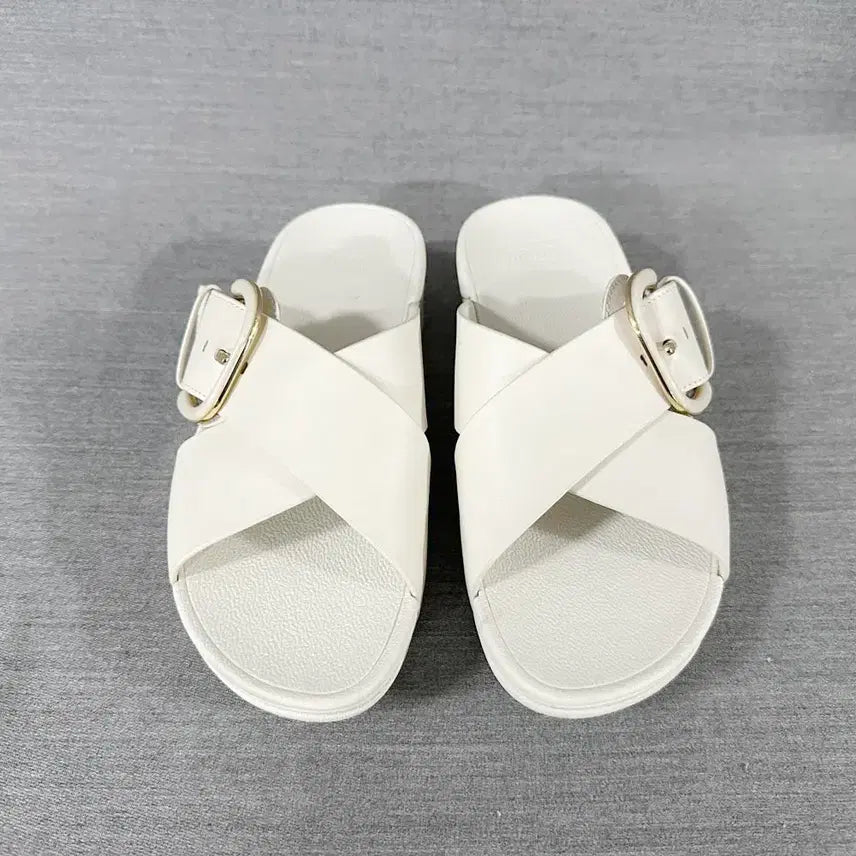 [BUNJANG] Fitflop Lulu Resin Buckle Leather Cross Slippers (225mm) / 핏플랍 루루 레진버클 레더 크로스 슬리퍼/여성(225mm)/s2143