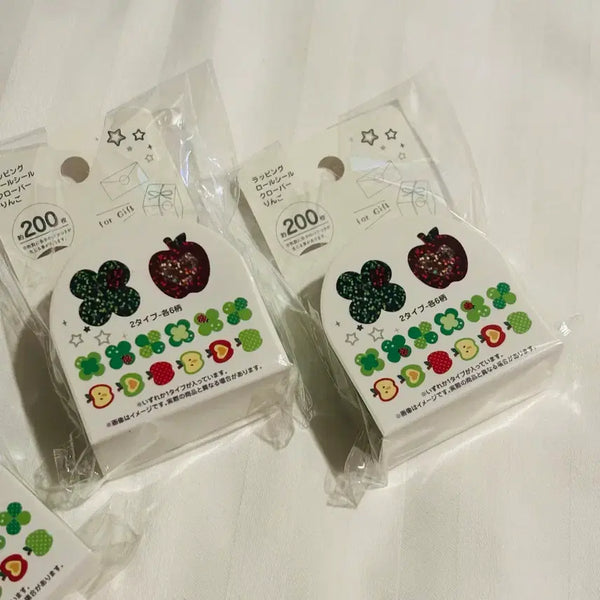 [BUNJANG] Hologram Clover Roll Sticker (200pcs) / 홀로그램클로버롤스티커 200매