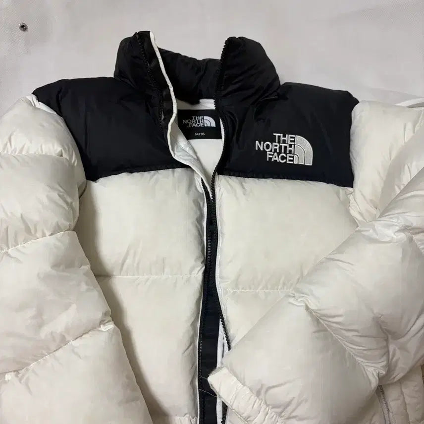[BUNJANG] The North Face 1996 Retro Nuptse Jacket White / 노스페이스 눕시 화이트 M