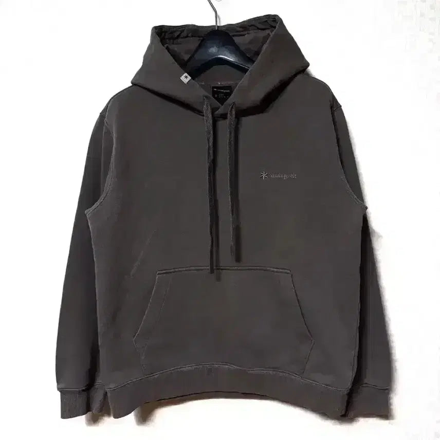 [BUNJANG] Snow Peak Small Logo Hoodie Charcoal S / [S,90]스노우피크 스몰로고 후드티 차콜