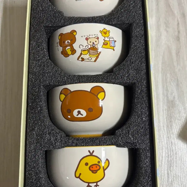 [BUNJANG] Rilakkuma 4-Piece Rice Bowl Set (Unused) / [미사용]리락쿠마 밥그릇 4종 세트