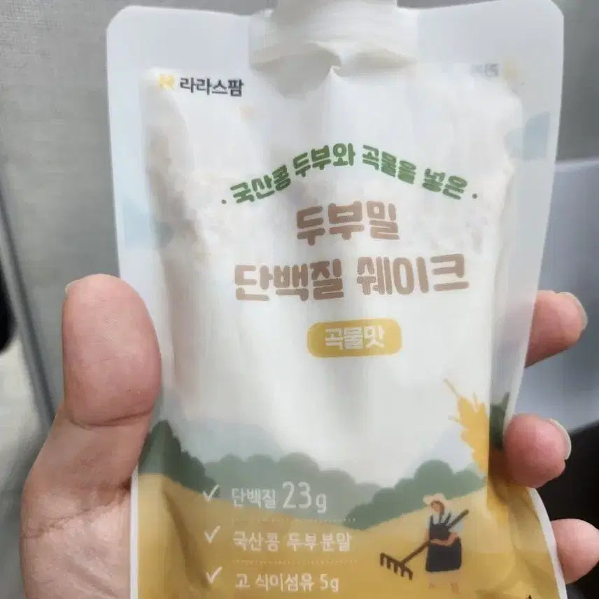 [BUNJANG] Dubumil Protein Shake (Grain & Black Bean Flavors) - 10 Pack / 두부밀 단백질쉐이크 10개입(곡물맛,검은콩맛)