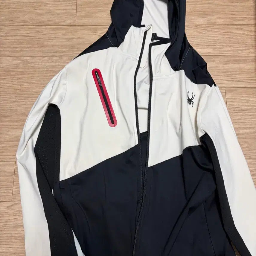 [BUNJANG] Spyder Windbreaker Jacket / 스파이더 바람막이